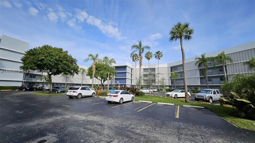 Complexes résidentiels à Miami, Comté de Miami-Dade