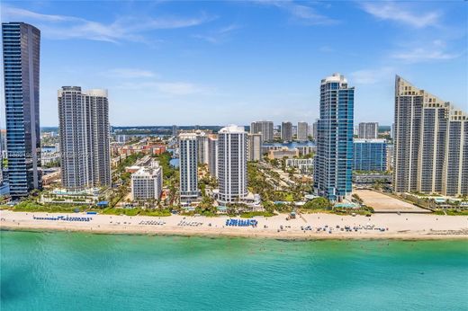 Residential complexes in Sunny Isles Beach, Miami-Dade