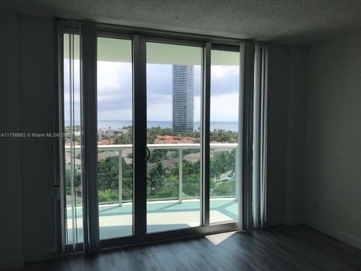 Κτίριο σε Sunny Isles Beach, Miami-Dade County
