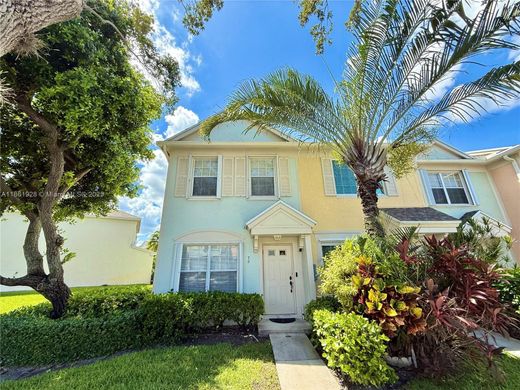 Townhouse in Weston, Broward County
