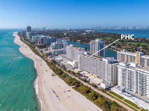 Residential complexes in Miami Beach, Miami-Dade
