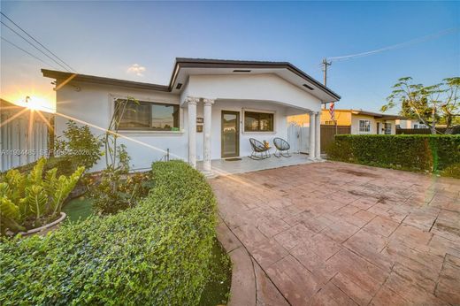 ‏וילה ב  מיאמי, Miami-Dade County