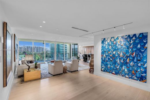 Wohnkomplexe in Key Biscayne, Miami-Dade County