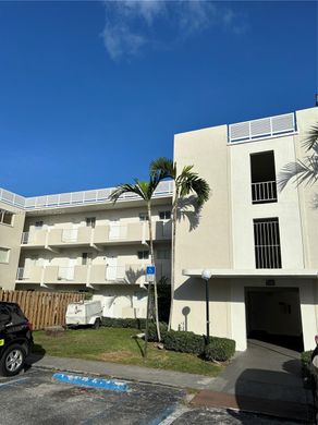 Residential complexes in Miami, Miami-Dade
