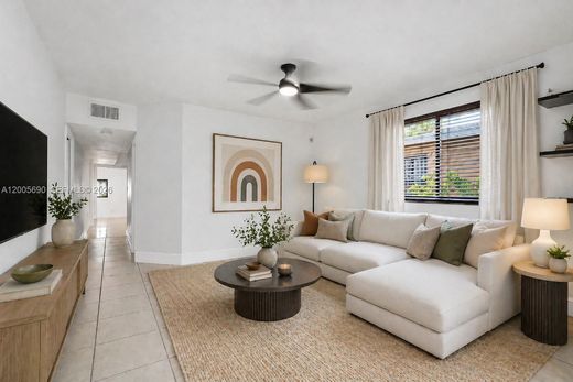 Villa in Miami, Miami-Dade