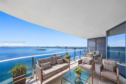 Complesso residenziale a Miami, Miami-Dade County