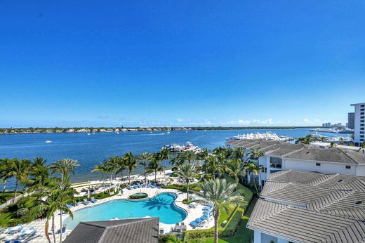 Appartementencomplex in North Palm Beach, Palm Beach County