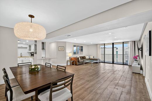 Appartementencomplex in South Palm Beach, Palm Beach County