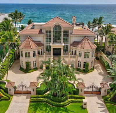 Villa in Highland Beach, Palm Beach