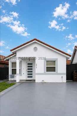 Villa a Hialeah, Miami-Dade County