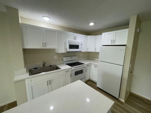 Жилой комплекс, Корал-Спрингс, Broward County