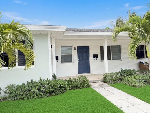 Residential complexes in Aventura, Miami-Dade