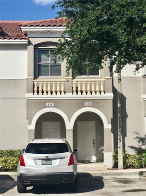 Townhouse in Miramar, Broward County