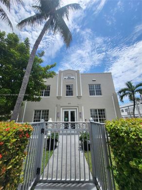 Complesso residenziale a Miami Beach, Miami-Dade County