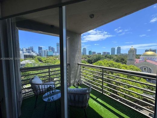 Residential complexes in Miami, Miami-Dade