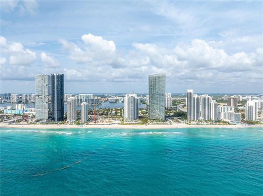 Kamienica w Sunny Isles Beach, Miami-Dade County