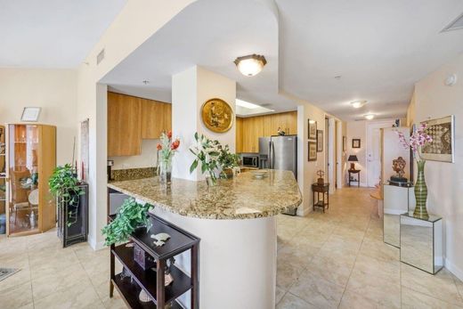 Residential complexes in Wilton Manors, Broward County