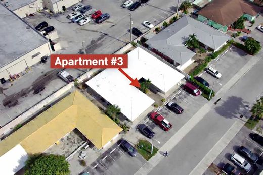 Residential complexes in Deerfield Beach, Broward County
