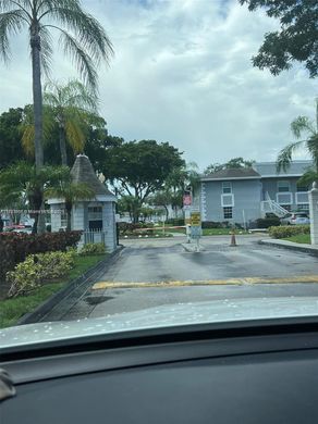 ‏בניין ב  מיאמי, Miami-Dade County