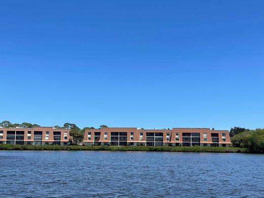 Komplex apartman Port Saint Lucie, Saint Lucie County