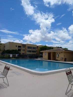 フォートローダーデール, Broward Countyのアパートメント・コンプレックス