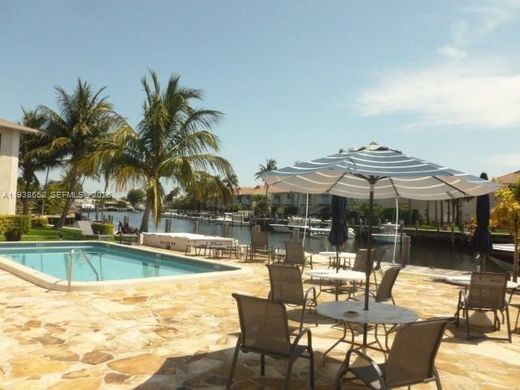 公寓楼  Pompano Beach, Broward County