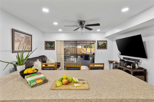 Villa - Miami, Miami-Dade County