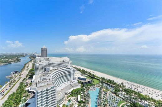 Complesso residenziale a Miami Beach, Miami-Dade County