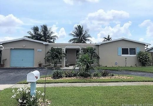 Willa w Pembroke Pines, Broward County