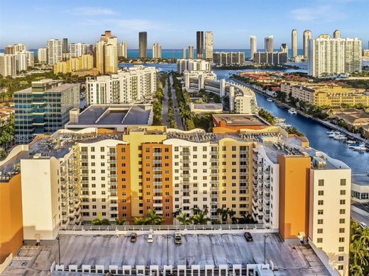 Komplex apartman Aventura, Miami-Dade County