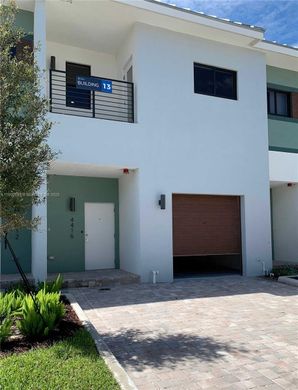 ‏בית בעיר ב  Plantation, Broward County