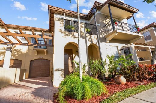 Townhouse in Coconut Creek, Broward County