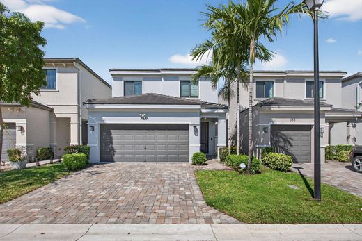 Villa in Pompano Beach, Broward County