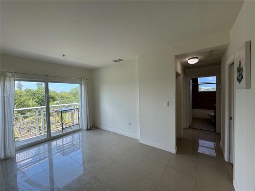Residential complexes in Miami, Miami-Dade