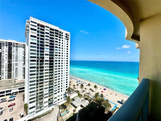 Komplex apartman Hollywood, Broward County