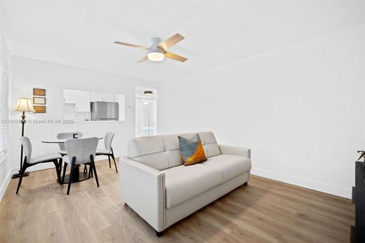 ‏בניין ב  Surfside, Miami-Dade County