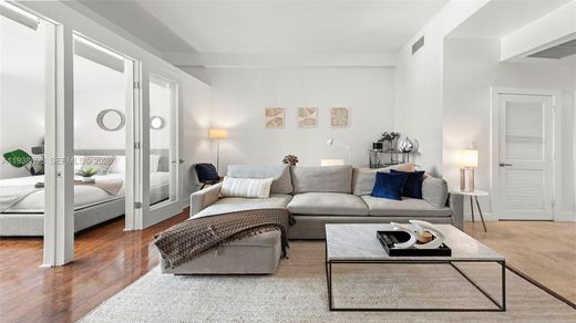Komplex apartman Miami Beach, Miami-Dade County