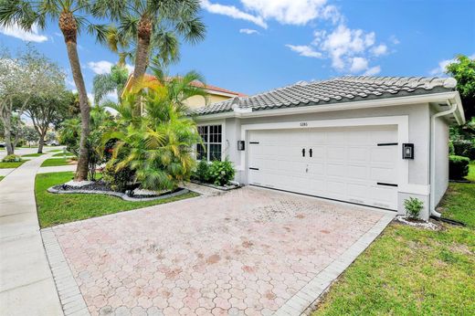 Villa in Coral Springs, Broward County