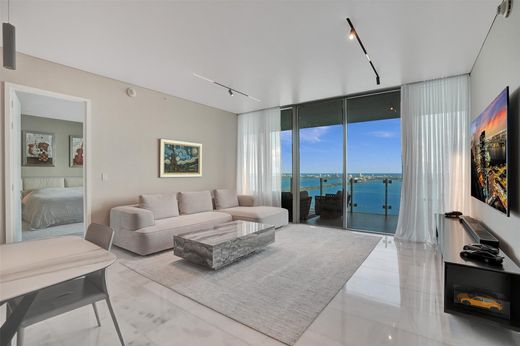 Residential complexes in Miami, Miami-Dade
