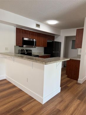 Residential complexes in Davie, Broward County