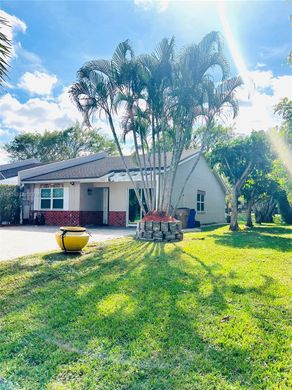 Villa in Deerfield Beach, Broward County