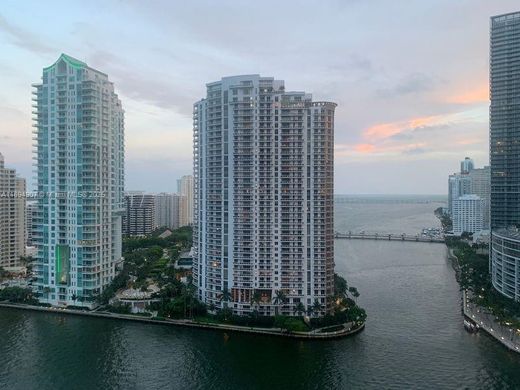 Residential complexes in Miami, Miami-Dade