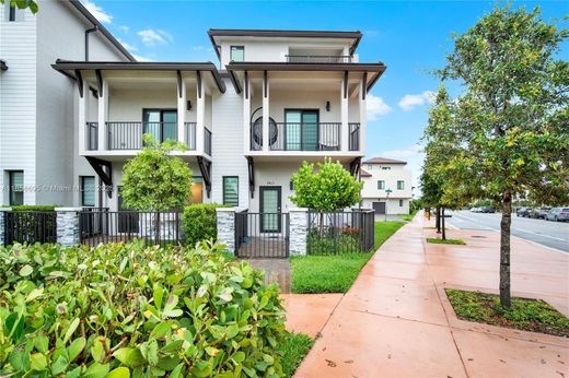 城市独宅  Doral, Miami-Dade County