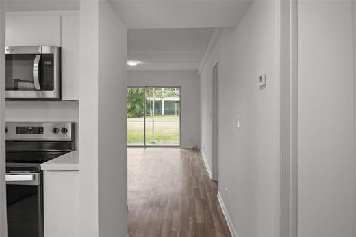 公寓楼  Deerfield Beach, Broward County