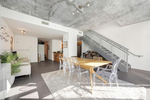 Жилой комплекс, Майами, Miami-Dade County