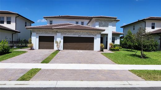Villa in Davie, Broward County