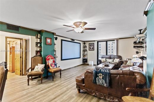 Komplex apartman Hollywood, Broward County