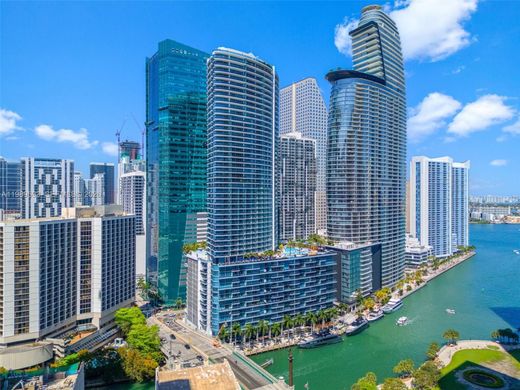 Residential complexes in Miami, Miami-Dade