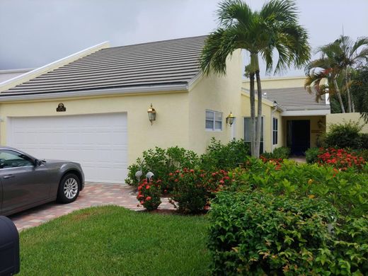 Townhouse in Jupiter, Palm Beach