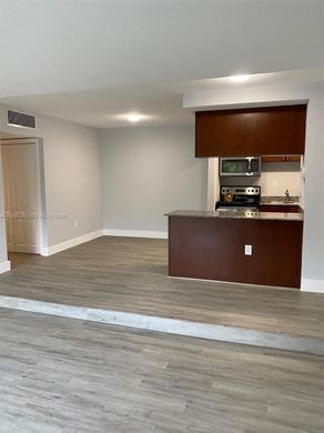 Жилой комплекс, Pinecrest, Miami-Dade County